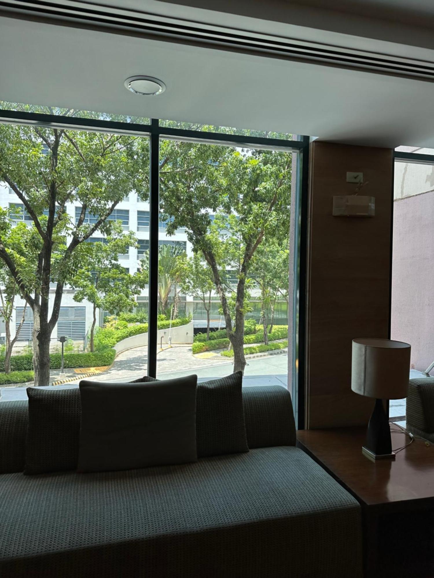 Studio One Condominium, Alabang - Bluu - Fiber Wi-Fi, Netflix-Ready Muntinlupa City Dış mekan fotoğraf